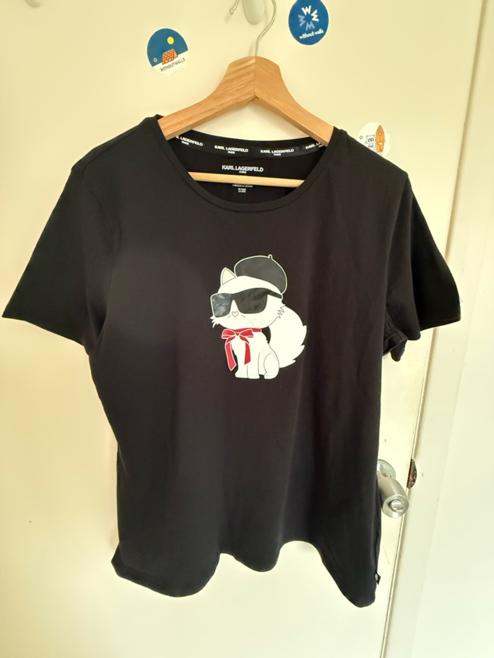 New Karl Lagerfeld Black Tee with White Cat Graphic and Red Bow - Size L